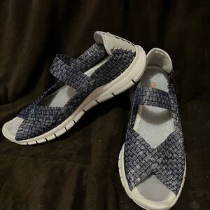 bernie mev. Shiny Navy Blue and Silver Woven Shoes